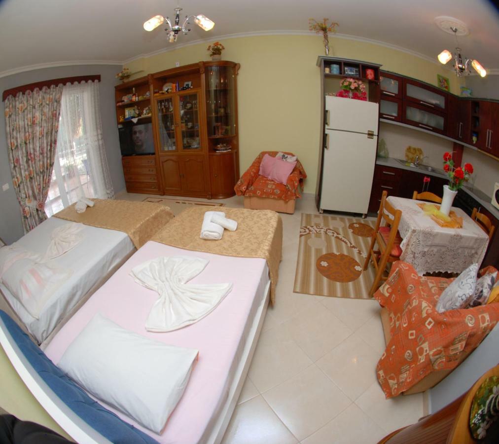 Eduart Apartments Sarandë 외부 사진