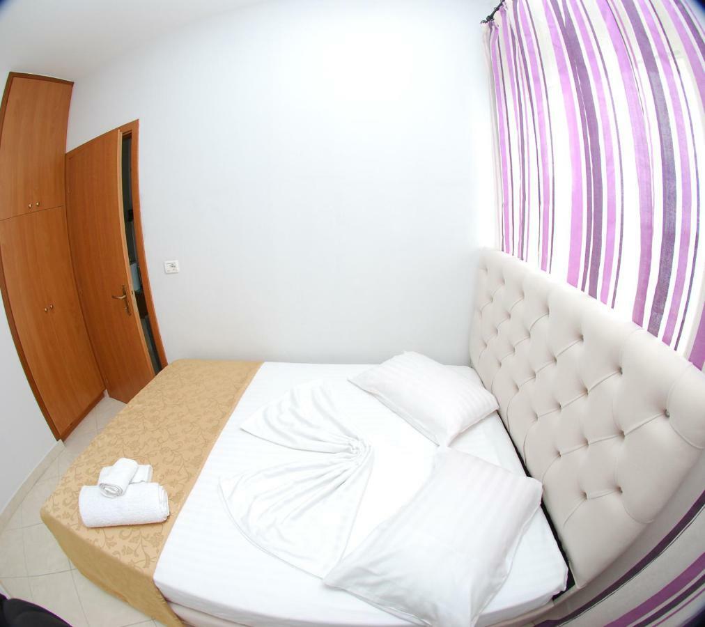 Eduart Apartments Sarandë 외부 사진